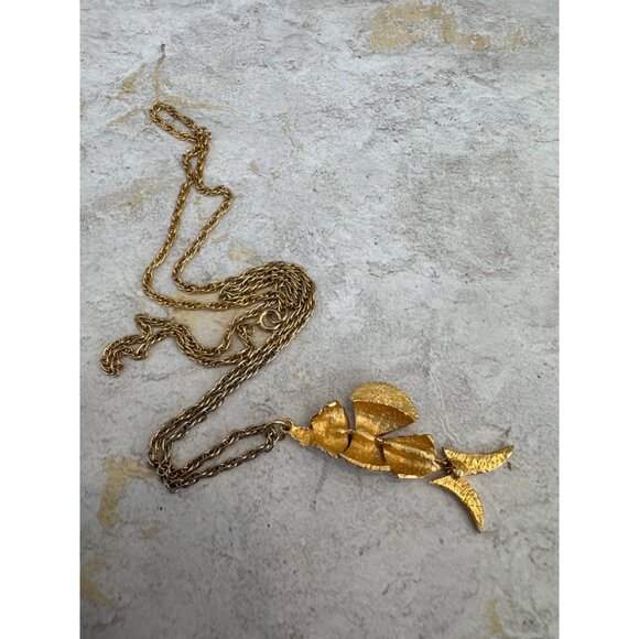 Vintage Articulated Fish Gold Tone Necklace with White Enamel - Picture 5 of 5